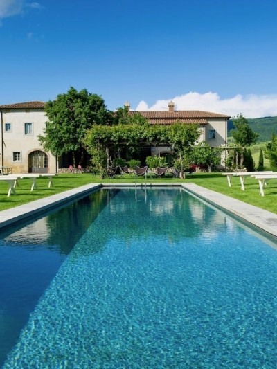 Bellorcia with amazing pool