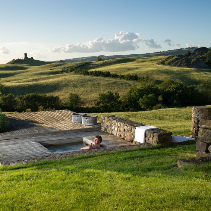 Tuscookany Cooking holidays in Italy Hottub at Bellorcia