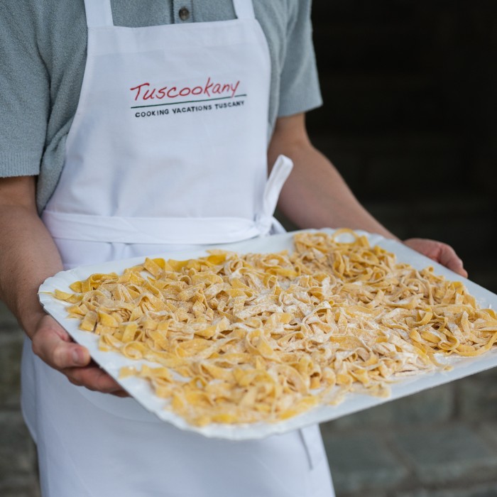 Tuscookany Tuscany cooking classes Tagliatelli at Casa Ombuto
